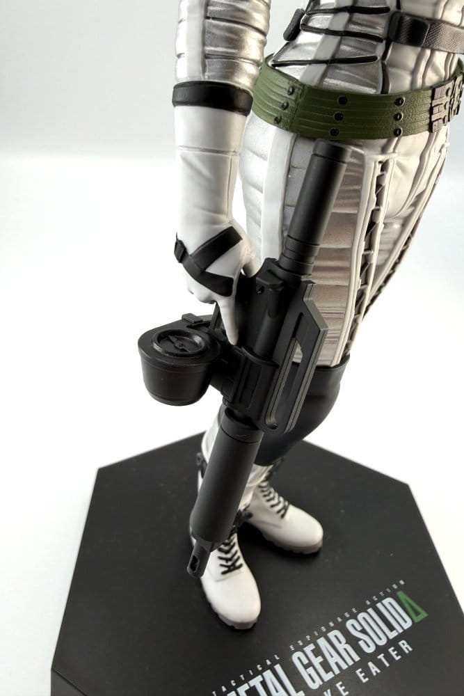 Metal Gear Solid - Delta: Snake Eater PVC Figure The Boss - Figuuri (keräilyhahmo)